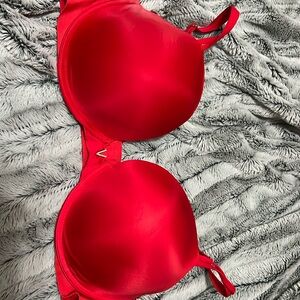 Victoria's Secret Women's Red Bra